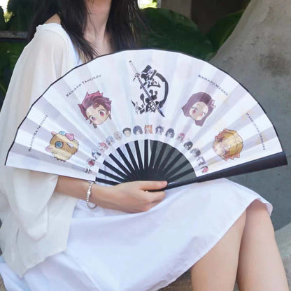 Tanjirou Exquisite folding fan, exquisite craft, exquisite pattern, full of creativity, open and close freely.