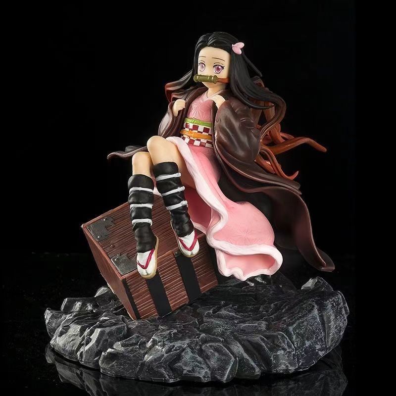 Kamado Tanjirou Figure combat posture 1:1 decorative model hand toy ornaments