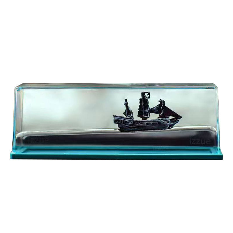 Titanic/The Black Pearl fluid drift bottle desktop decoration