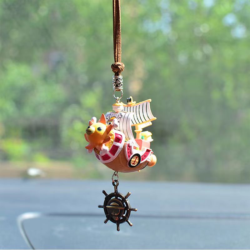 Thousand Sunny/Going Merry Exquisite Pirate ship Keychain Car hangings